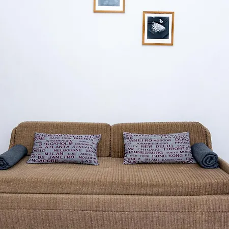 Plemic Apartment Pag Town