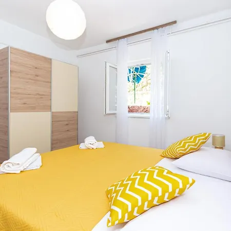 Plemic Apartment
