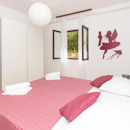 Plemić Appartement *
